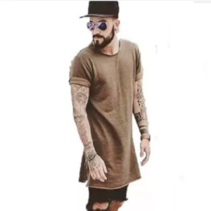 Camiseta Oversized Longline Barro Longa Marron Claro